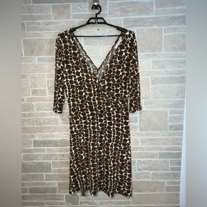 aa studio aa Giraffe print 3/4 sleeve Plus Size Dress Size 20W.